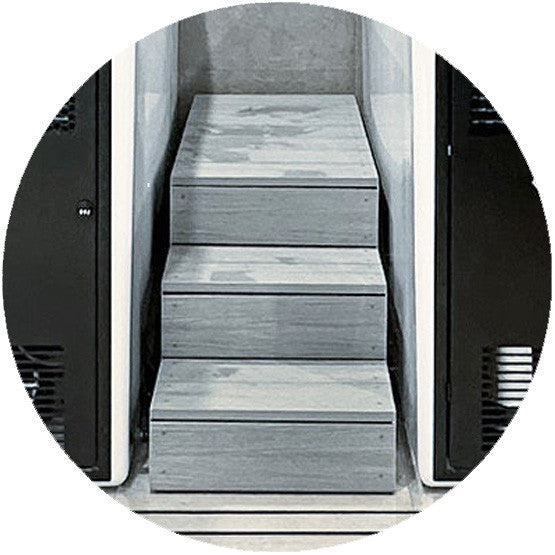 External Ladder / Step Option